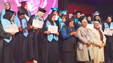 صورة حفل ختامي حاشد لجمعية اتحاد طلبة استوديانطيس بطنجة وتوزيع الدبلومات على المتفوقين