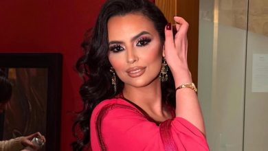 صورة تصاميم المغربية صوفيا علاوي تخطف أنظار في مواقع التواصل اجتماعي