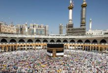 صورة رحلة عودة تتحول إلى كابوس: معتمرون مغاربة عالقون بعد إلغاءات متكررة لرحلتهم