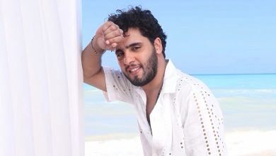 صورة معز علي يطرح “وايه كمان”.. أغنية حب بإيقاع صيفي وكليب من الساحل