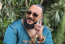 صورة أيوب ناوي «أبو ساندية».. رحلة بين الإنسان والقرآن ومواجهة استغلال اسمه